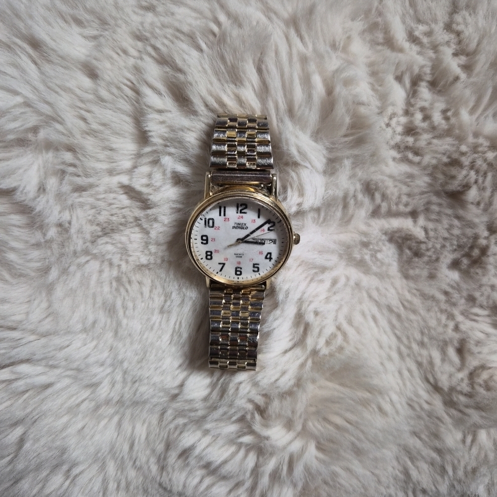 Vintage Timex Indiglo Watch Gold Tone Quartz Used For Parts ✨️💫